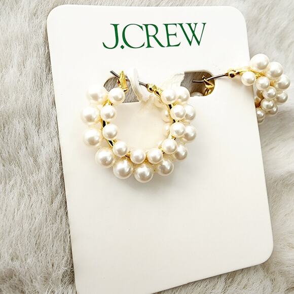 NEW J. Crew Layered Mini Pearl Cluster Hoops - Picture 5 of 7